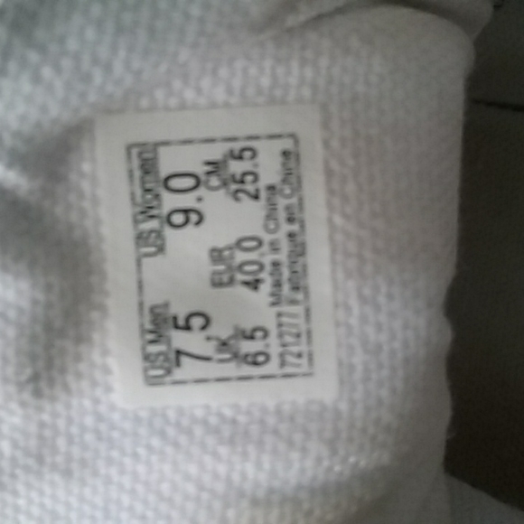 Vans Sneakers - Picture 8 of 8